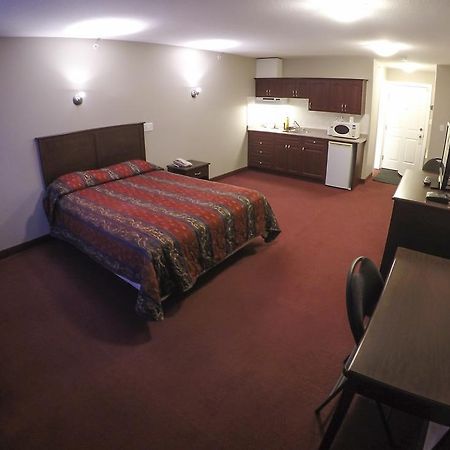 Westwood Inn Drayton Valley Exterior photo