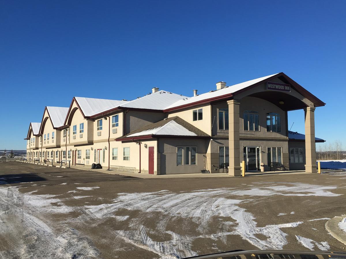 Westwood Inn Drayton Valley Exterior photo