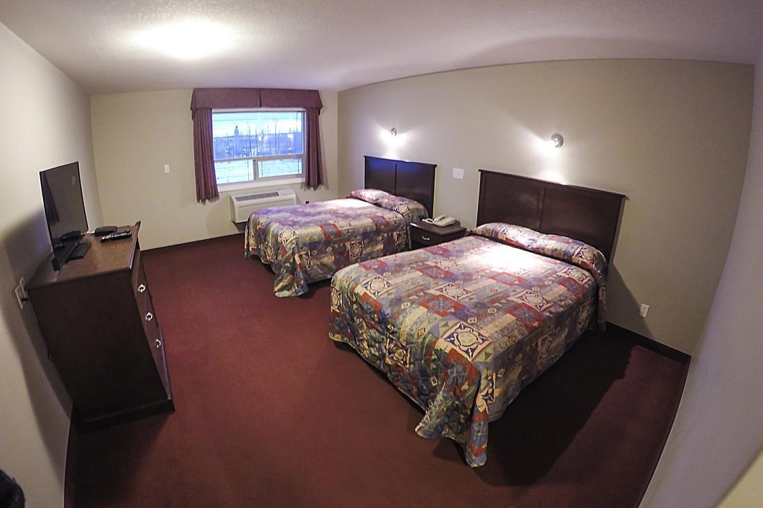 Westwood Inn Drayton Valley Exterior photo